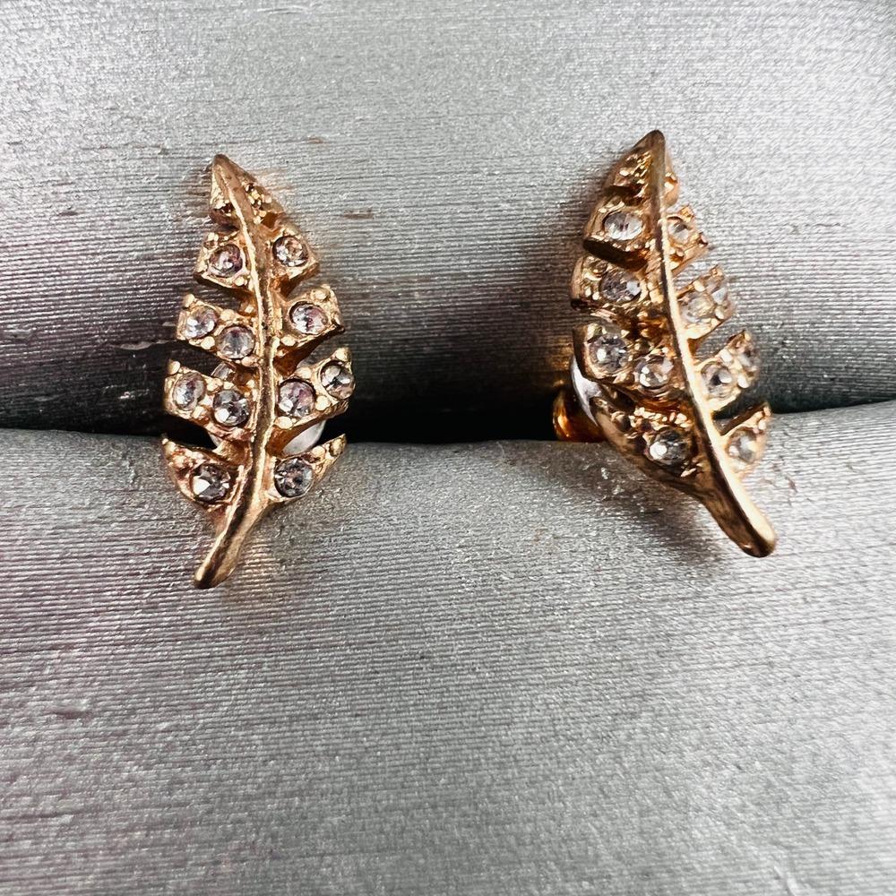 Crystal Leaf Stud Earrings Nature Inspired Botanical Gold Tone Jewelry
